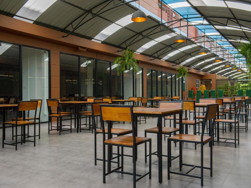 Ichapter Suvarnabhumi Bangkok Bagian luar foto